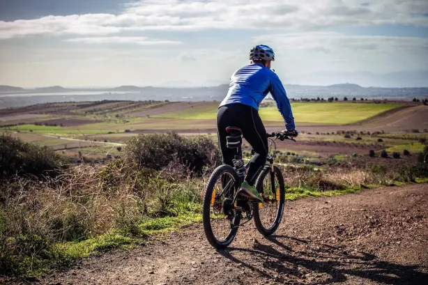 Foto: Van Sierra de Aracena tot Costa de la Luz: De Prachtigste Fietsvakantie in Huelva