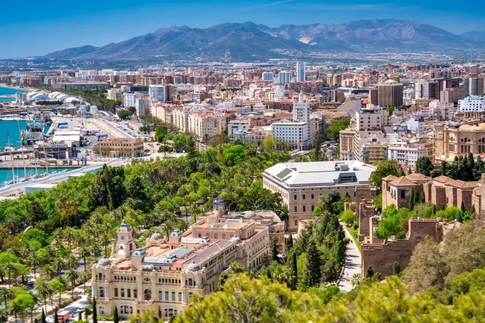Vakantiehuis in Malaga kopen: Tips & Advies